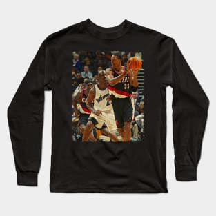 Michael Jordan vs Scottie Pippen in Their Only Matchup Ever! Long Sleeve T-Shirt